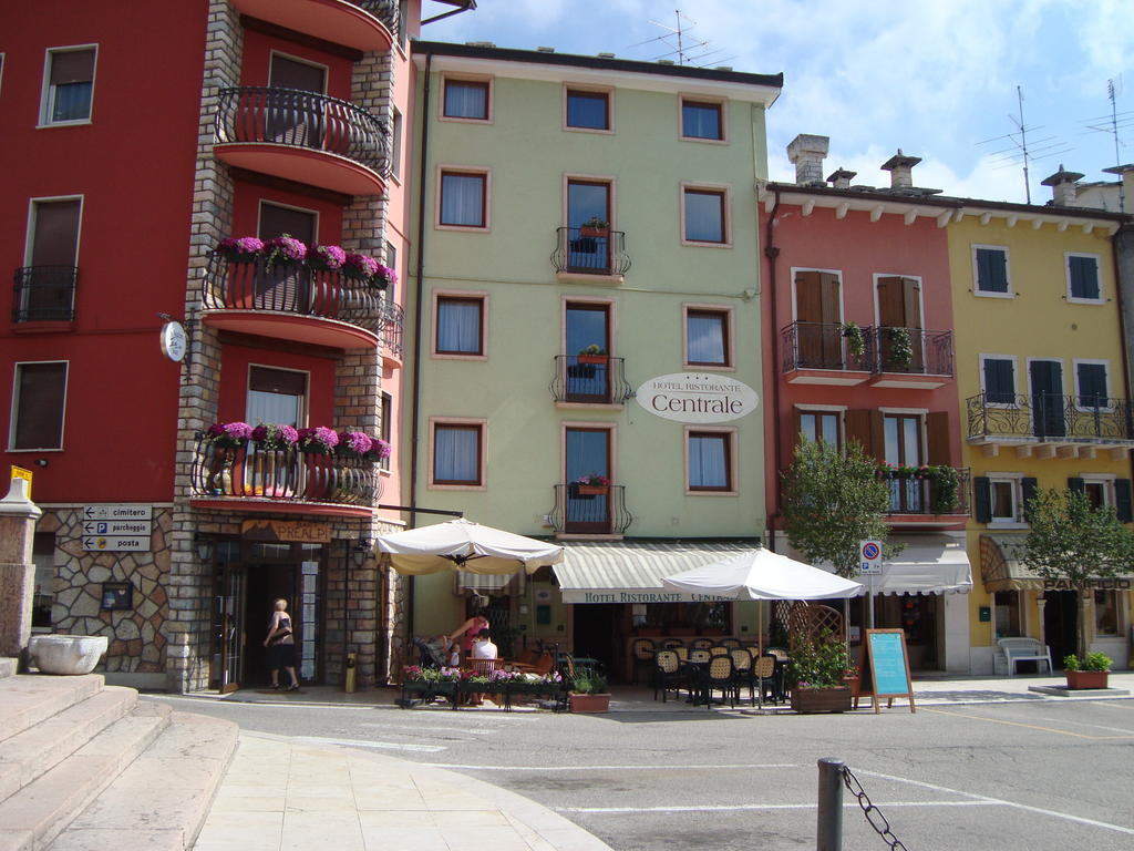 Hotel Ristorante Centrale Rovere Veronese Εξωτερικό φωτογραφία
