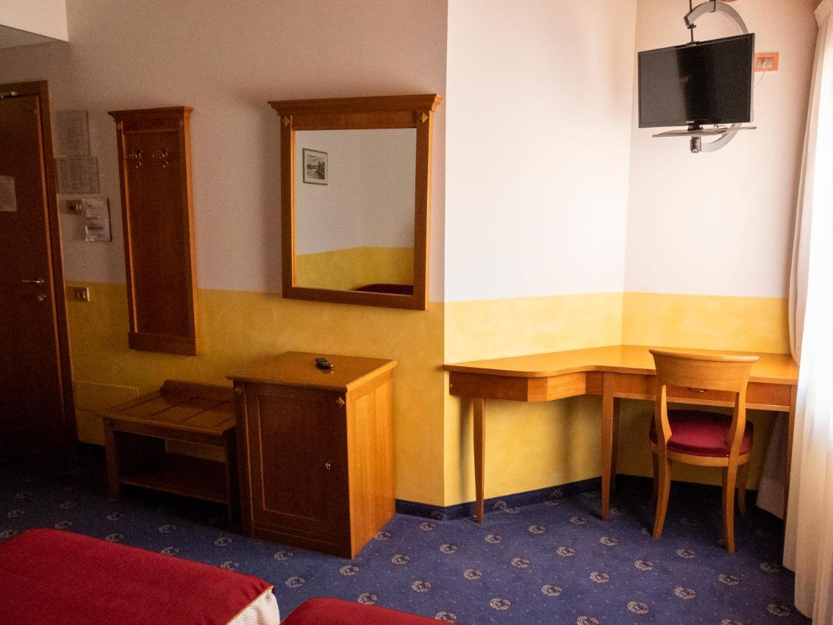 Hotel Ristorante Centrale Rovere Veronese Εξωτερικό φωτογραφία